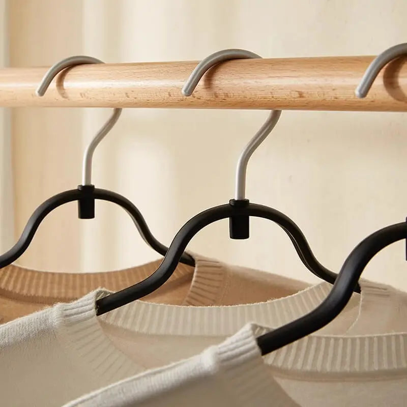 Premium No-Mark Hanger for Home Use